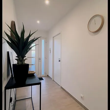 Mart, Martin De Brehal, 500m De La Apartamento Saint-Martin de Brehal
