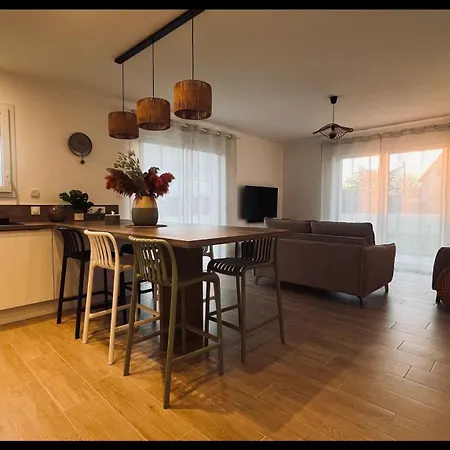 Apartamento Mart, Martin De Brehal, 500m De La