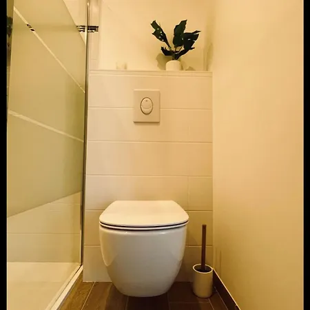 Apartamento Mart, Martin De Brehal, 500m De La Saint-Martin de Brehal